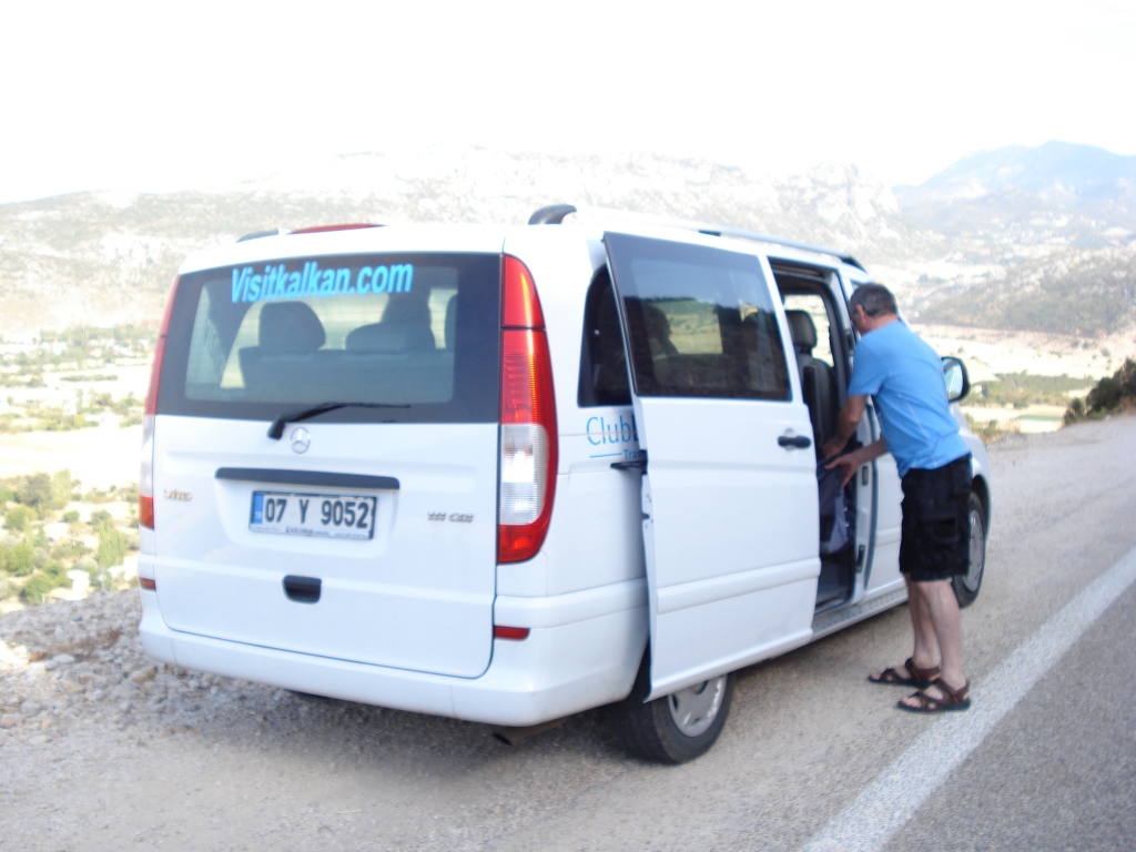 Mercedes Vito 4 - 7 pax 